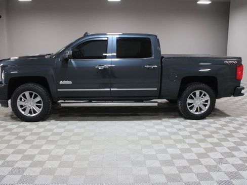 Used 2017 Chevrolet Silverado 1500 High Country image 9