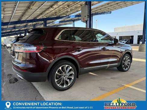 Used 2023 Lincoln Nautilus Reserve w/ Equipment Group 201A FWD image 4