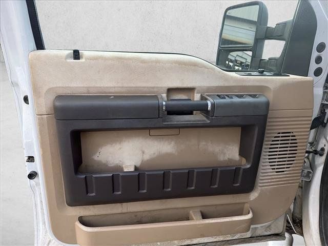 Used 2011 Ford F250 Lariat w/ Lariat Ultimate Pkg AWD/4WD image 9