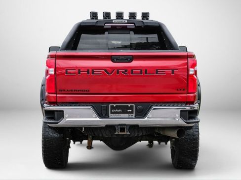 Used 2020 Chevrolet Silverado 2500 LTZ w/ LTZ Premium Package AWD/4WD image 7