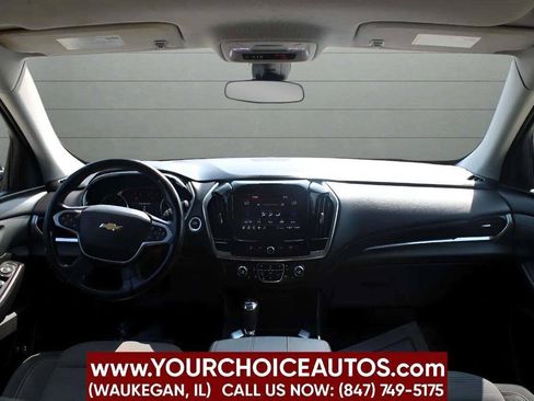 Used 2020 Chevrolet Traverse LT w/ Driver Confidence II Package AWD/4WD image 13