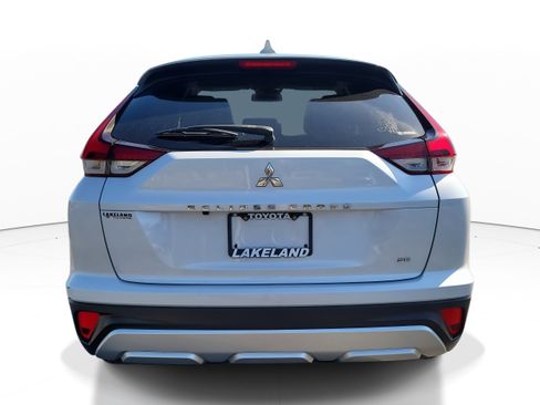 Used 2023 Mitsubishi Eclipse Cross SE image 6