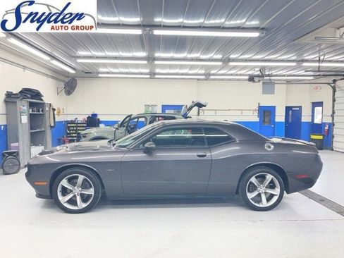 Used 2015 Dodge Challenger R/T w/ Quick Order Package 22B R/T image 1