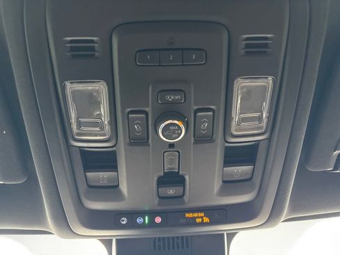 Used 2023 Chevrolet Tahoe High Country image 55