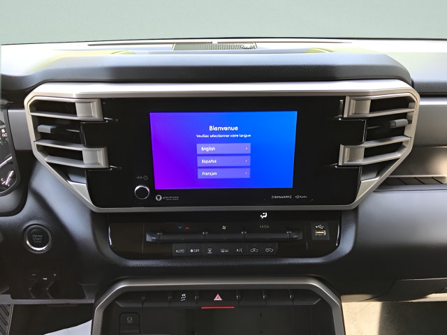 Used 2022 Toyota Tundra SR5 w/ SR5 Convenience Package AWD/4WD image 17