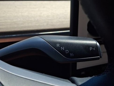 Used 2023 Tesla Model 3 Standard Range RWD image 17