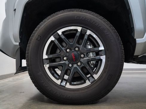 Certified 2025 Toyota Tacoma TRD Sport image 11