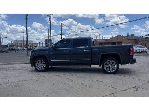 Used 2017 GMC Sierra 1500 Denali w/ Denali Ultimate Package AWD/4WD image 8