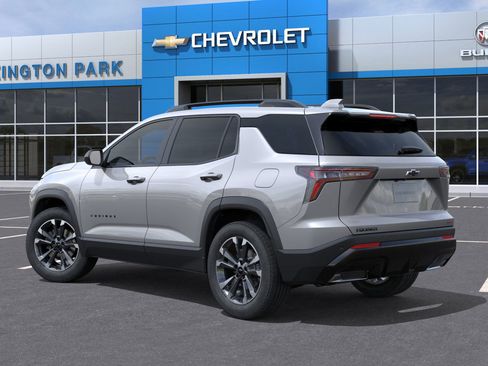 New 2026 Chevrolet Equinox RS image 3