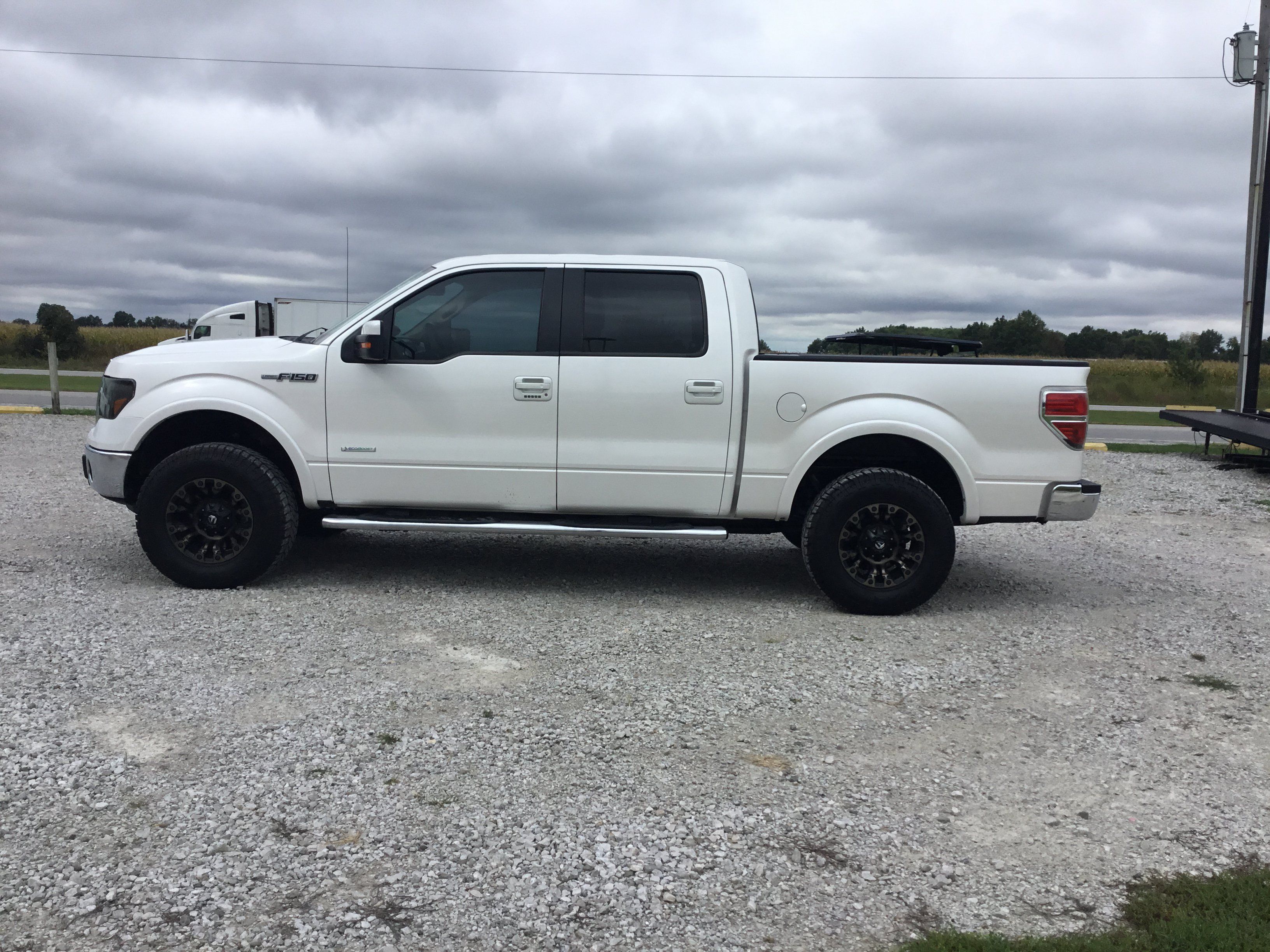 Used 2013 Ford F150 Lariat w/ Mid Equipment Group AWD/4WD image 6