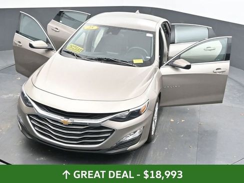 Used 2025 Chevrolet Malibu LT image 61