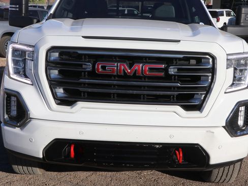 Used 2021 GMC Sierra 1500 AT4 w/ AT4 Preferred Package image 2