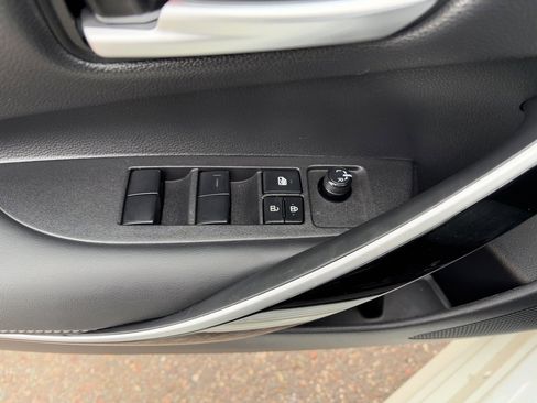 Certified 2021 Toyota Corolla XLE image 18