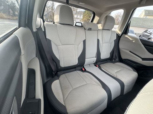 Used 2019 Subaru Forester Premium w/ All-Weather Package image 28