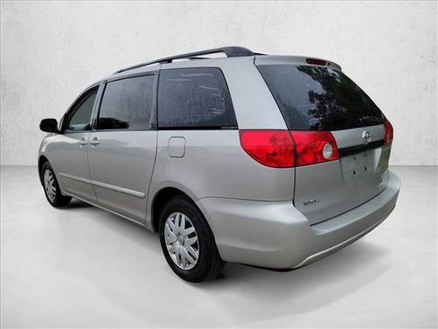 Used 2008 Toyota Sienna CE FWD image 7