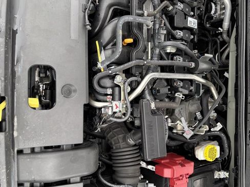 Used 2024 Nissan Sentra SV image 30