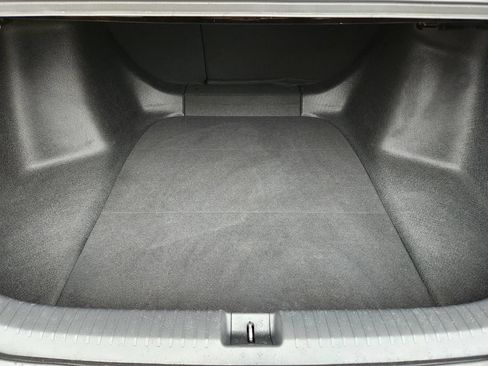 Used 2025 Honda Accord Sport image 31