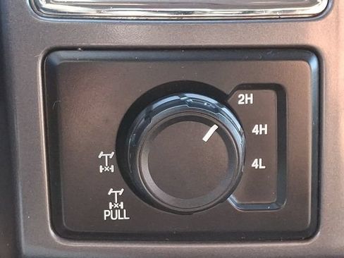 Used 2016 Ford F150 XLT w/ Equipment Group 302A Luxury AWD/4WD image 22