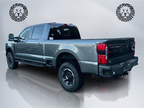 New 2026 Ford F250 Platinum w/ Tremor Off-Road Package image 7