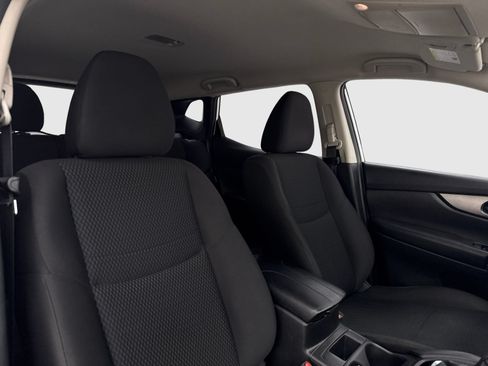 Used 2020 Nissan Rogue Sport S w/ Appearance Package FWD image 39