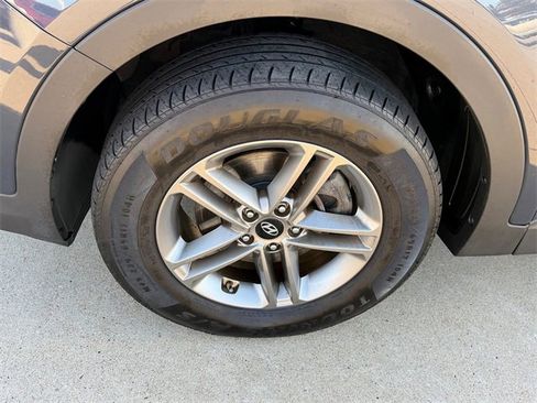 Used 2018 Hyundai Santa Fe Sport image 10