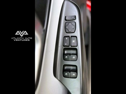 Used 2023 Hyundai Kona SE image 31