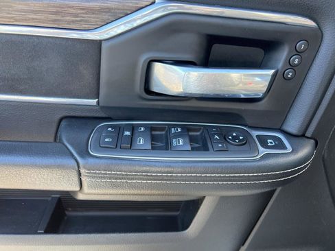 Used 2021 RAM 3500 Laramie image 20