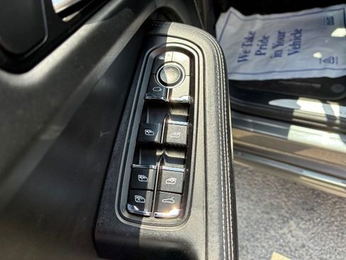 Used 2016 Porsche Macan Turbo AWD/4WD image 11