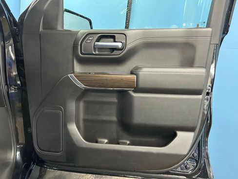 Used 2019 Chevrolet Silverado 1500 LT w/ All-Star Edition AWD/4WD image 83