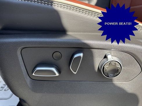 Used 2025 GMC Sierra 2500 Denali Ultimate w/ Max Trailering Package image 14