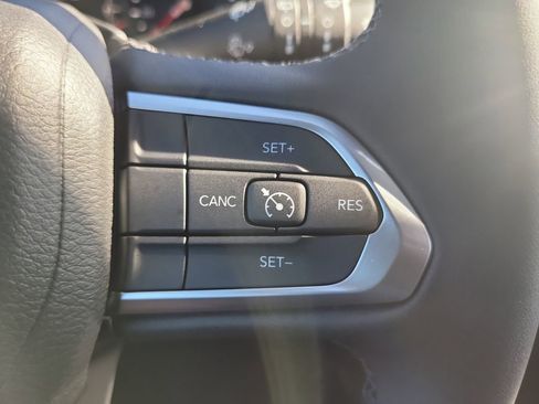 New 2026 Jeep Compass Latitude image 26