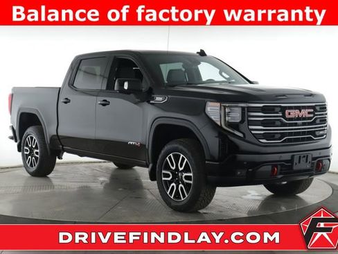 Used 2025 GMC Sierra 1500 AT4 w/ Technology Package AWD/4WD image 1