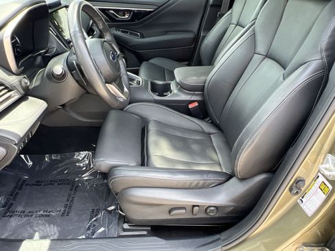 Used 2024 Subaru Outback Touring XT AWD/4WD image 14