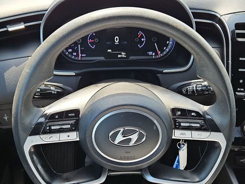 Used 2024 Hyundai Santa Cruz SE AWD/4WD image 18