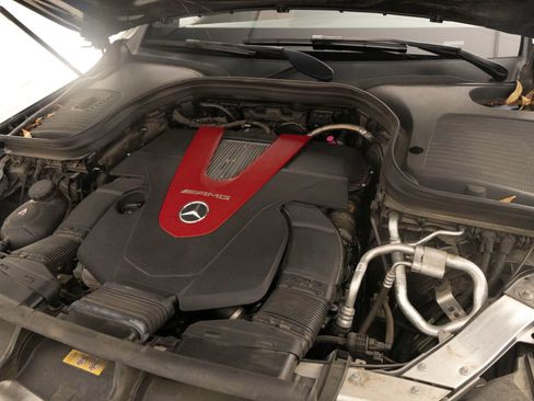 Used 2020 Mercedes-Benz GLC 43 AMG 4MATIC image 31
