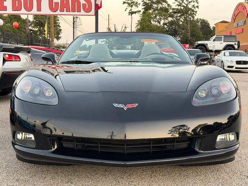 Used 2005 Chevrolet Corvette Convertible w/ Preferred Equipment Group RWD image 4