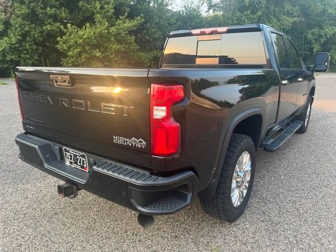 Used 2020 Chevrolet Silverado 2500 High Country w/ Z71 Off-Road Package AWD/4WD image 11