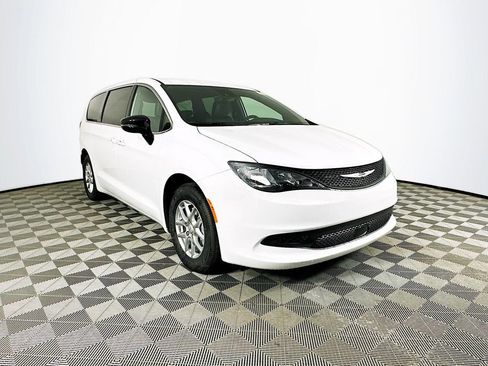 New 2026 Chrysler Voyager LX FWD image 2