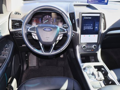 Used 2024 Ford Edge SEL w/ Convenience Package image 18