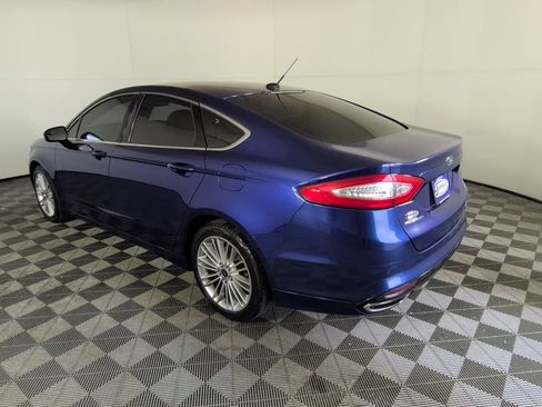 Used 2015 Ford Fusion SE w/ Equipment Group 202A image 7