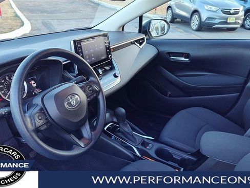 Used 2020 Toyota Corolla LE image 11