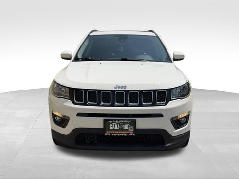 Used 2020 Jeep Compass Latitude AWD/4WD image 2
