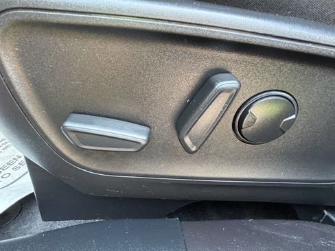 Used 2023 Ford Escape Active image 22