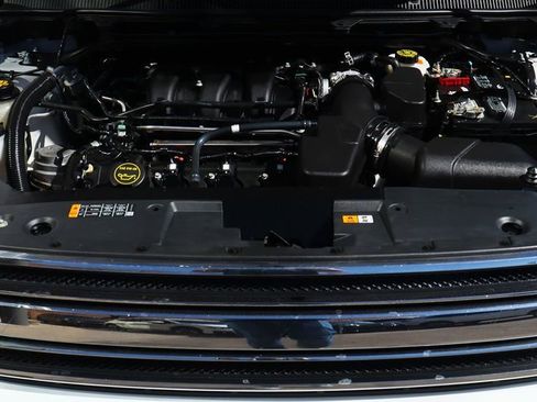 Used 2019 Ford Flex SE image 58