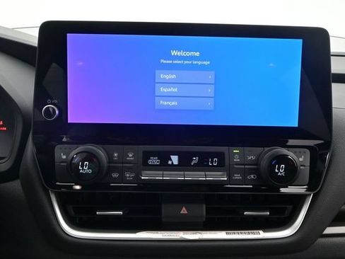 Used 2024 Toyota Grand Highlander FWD image 7
