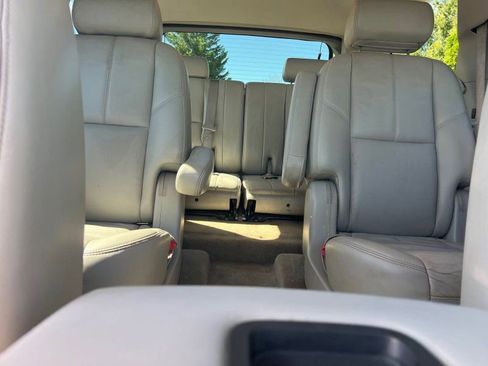 Used 2009 Chevrolet Tahoe LT image 11