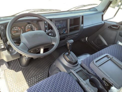 New 2025 Chevrolet Low Cab Forward 5500XG image 19