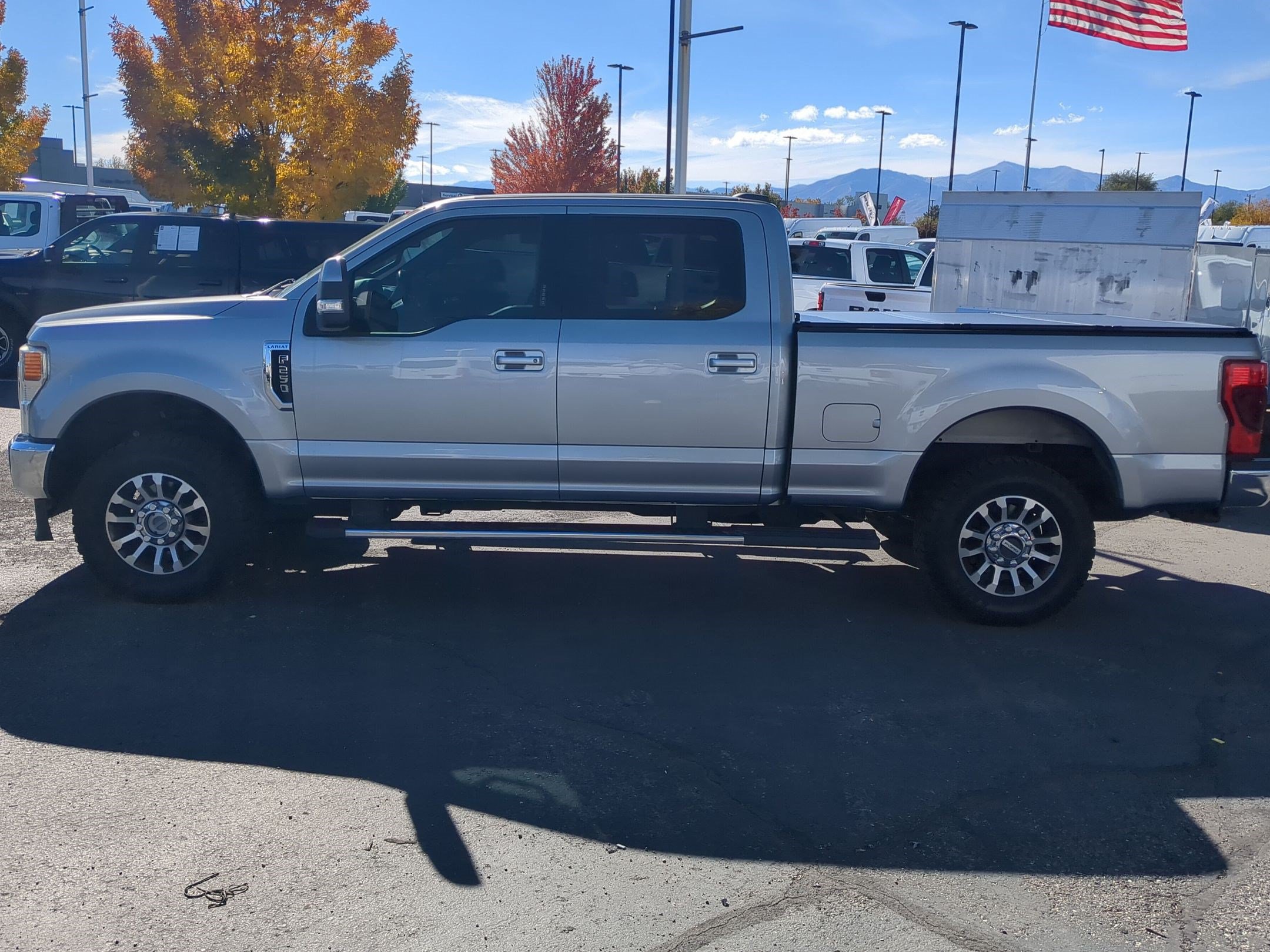 Used 2020 Ford F250 Lariat w/ Lariat Value Package AWD/4WD image 9