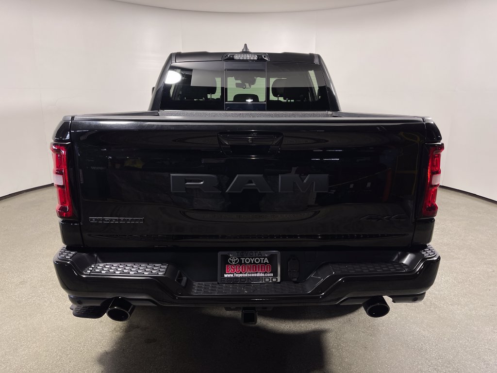 Used 2025 RAM 1500 Big Horn AWD/4WD image 4