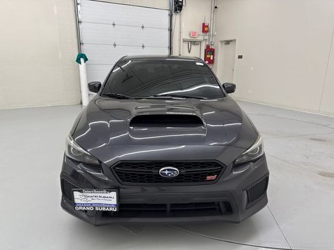Used 2018 Subaru WRX STI AWD/4WD image 9
